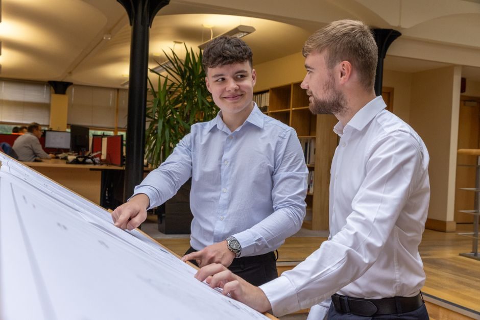 Logo eines B2B-Tech-Unternehmens